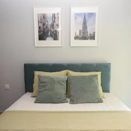 Apartment Mats